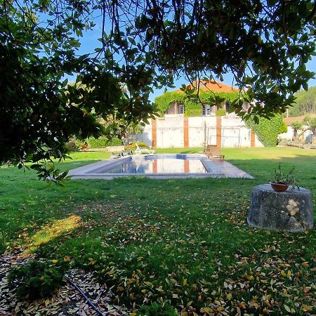 Casa Nikana Turcifal Luaran gambar